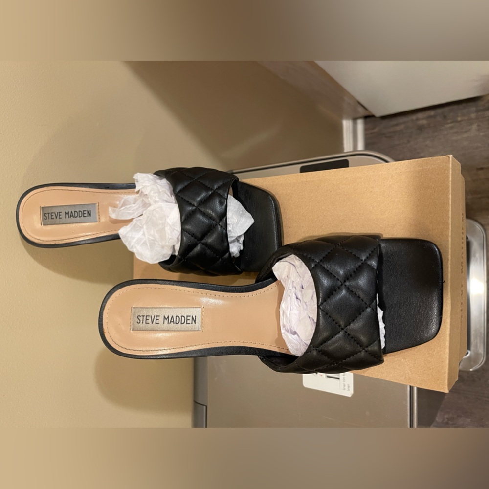 Steve Madden Black Signify Heels Size 9
